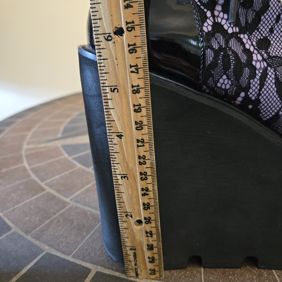 Widow Dolls Kill Haunted Traitor Purple Platform Boots - Picture 12 of 15